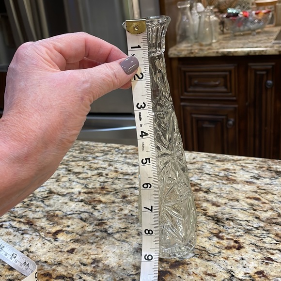 Vintage Glass Bud Vase - Picture 6 of 7